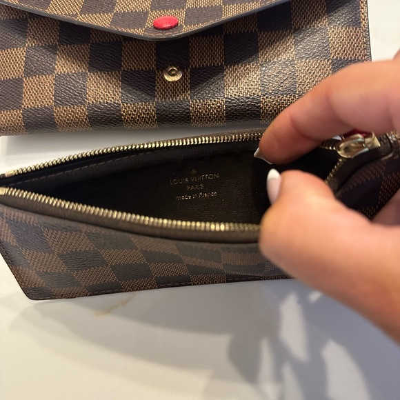 Louis Vuitton Sarah wallet in Damier ebene - Picture 4 of 5